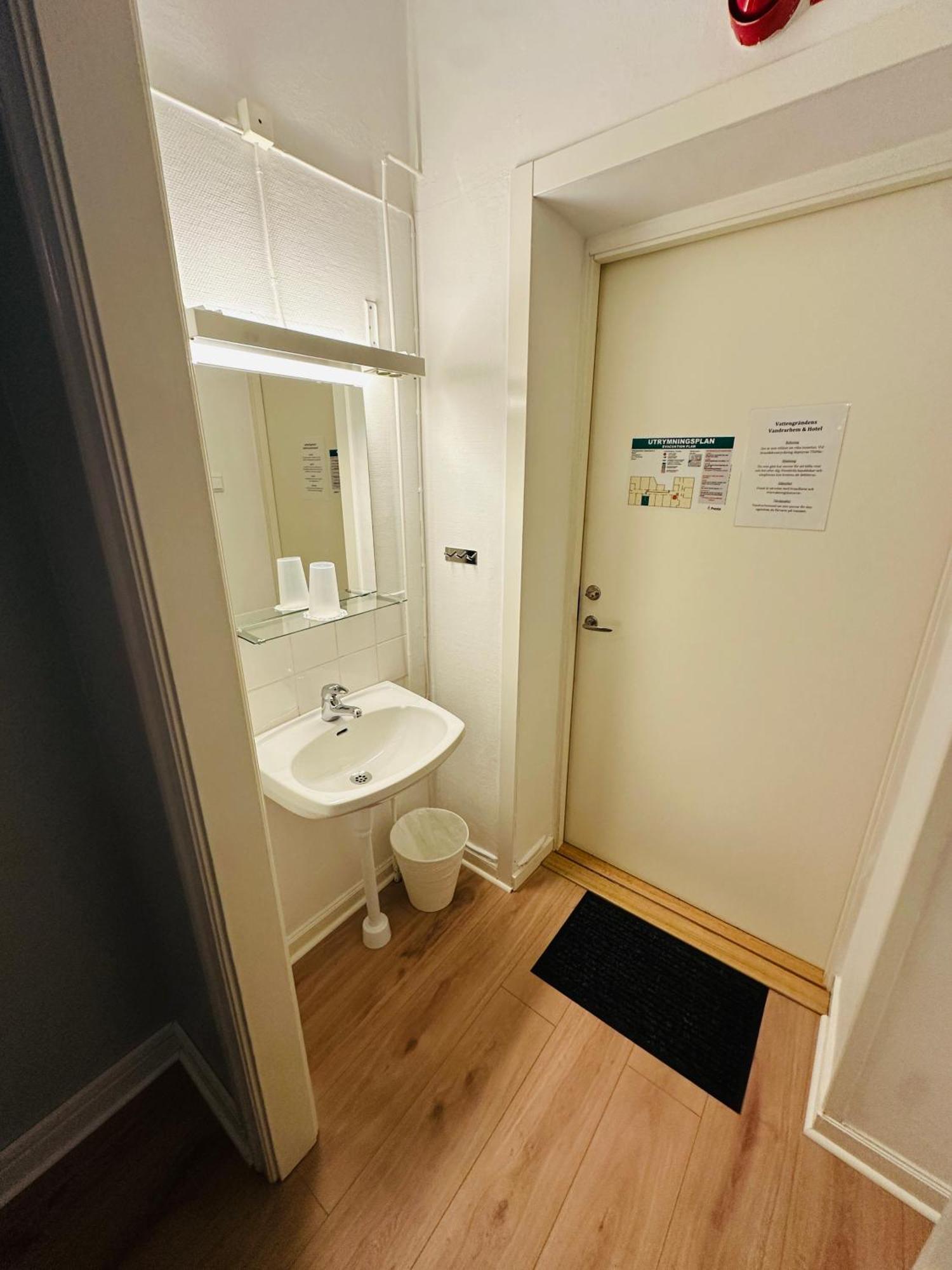 Vattengraendens Vandrarhem & Hotel Norrköping Cameră foto